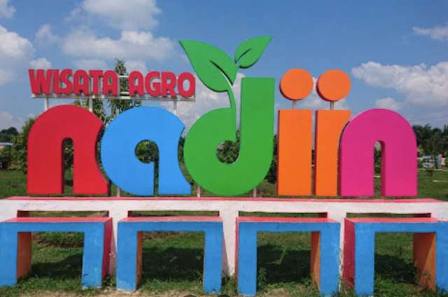 Wisata Agro Nadin Kampar, Balon Udara dan Rumah Miring Di Riau