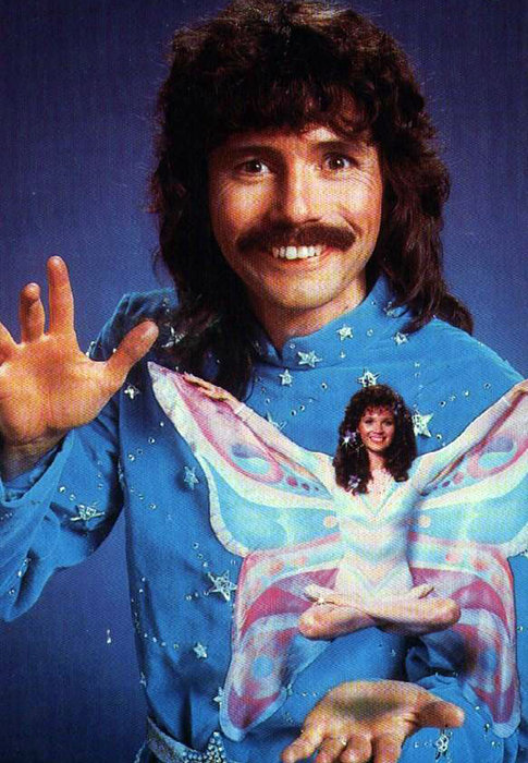 Doug Henning - Wallpaper Image