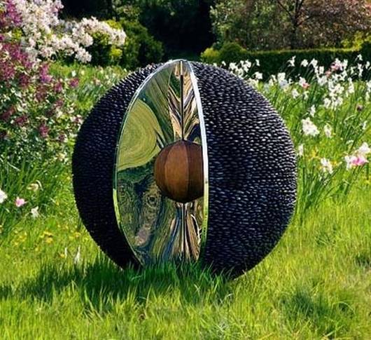 Fresh Decor: Beautiful Garden Sculpture Ideas