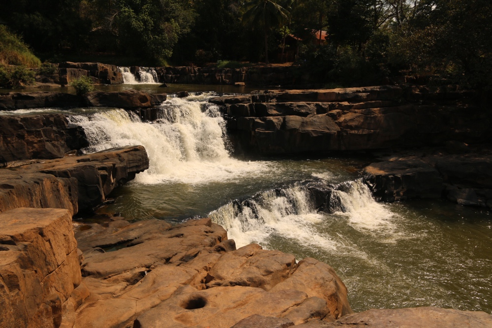 Kaeng Song waterfall
