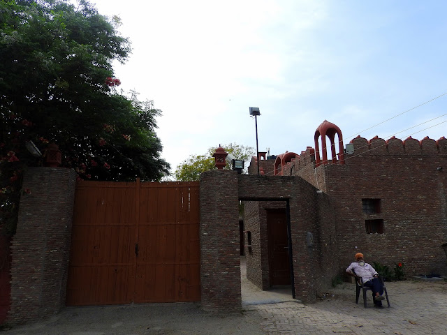 The farm-stay : Virasat Haveli | Amristsar, Punjab (April 2016)