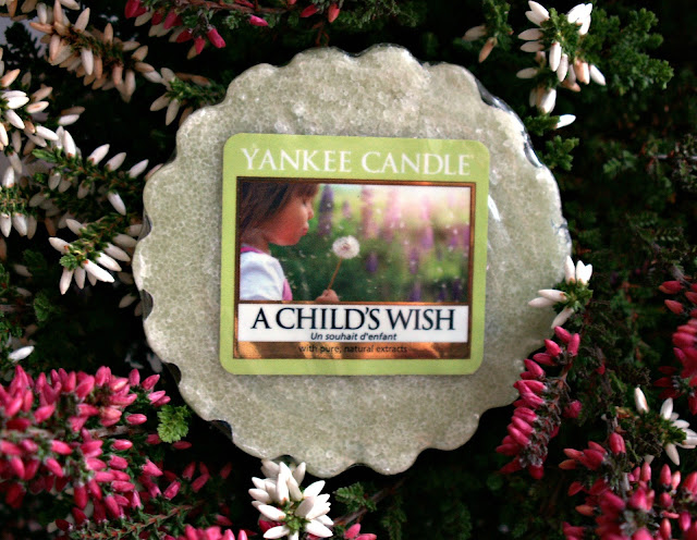 http://agacys.blogspot.com/2015/11/a-childs-wish-yankee-candle-wspomnienia.html