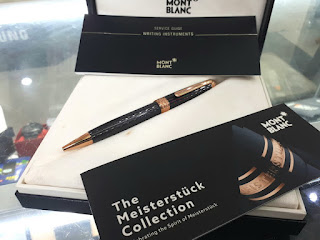 Pena Mewah Montblanc Meisterstuck 90 Years 111533 Solitaire Classique Rose Gold Trim Ballpoint