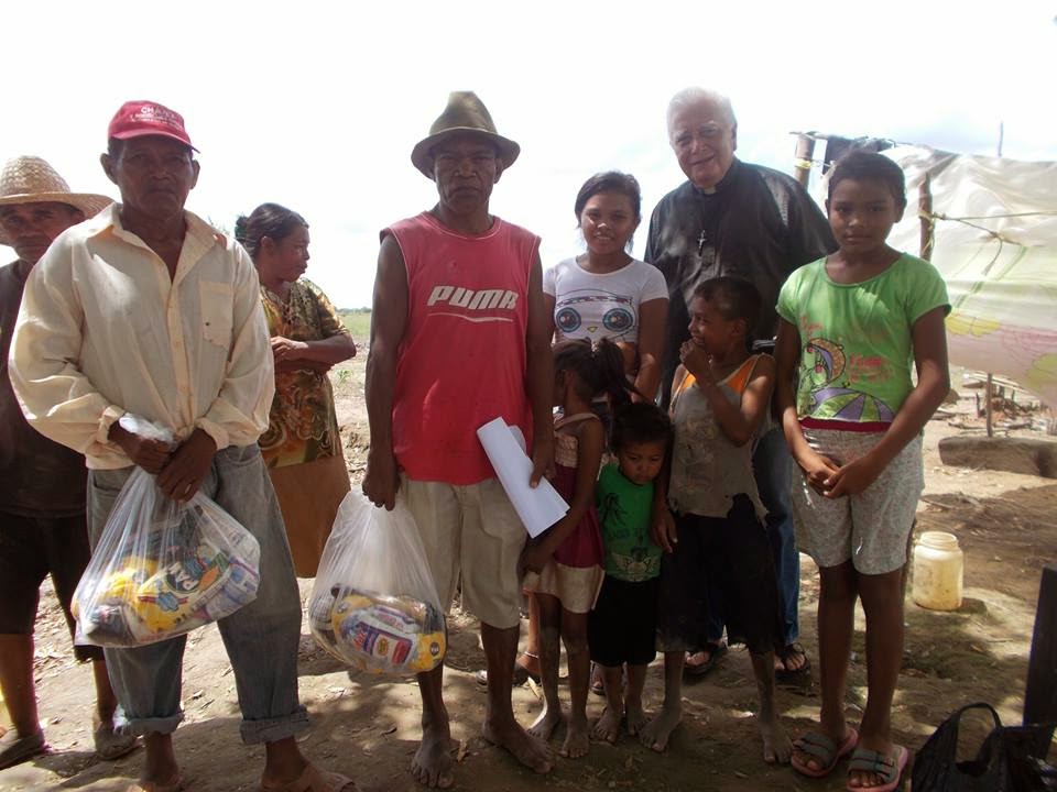 Empresa Polar San Fernando realizó donativo alimenticio a comunidades indígenas del Capanaparo canalizado por padre Alfredo Bencomo.