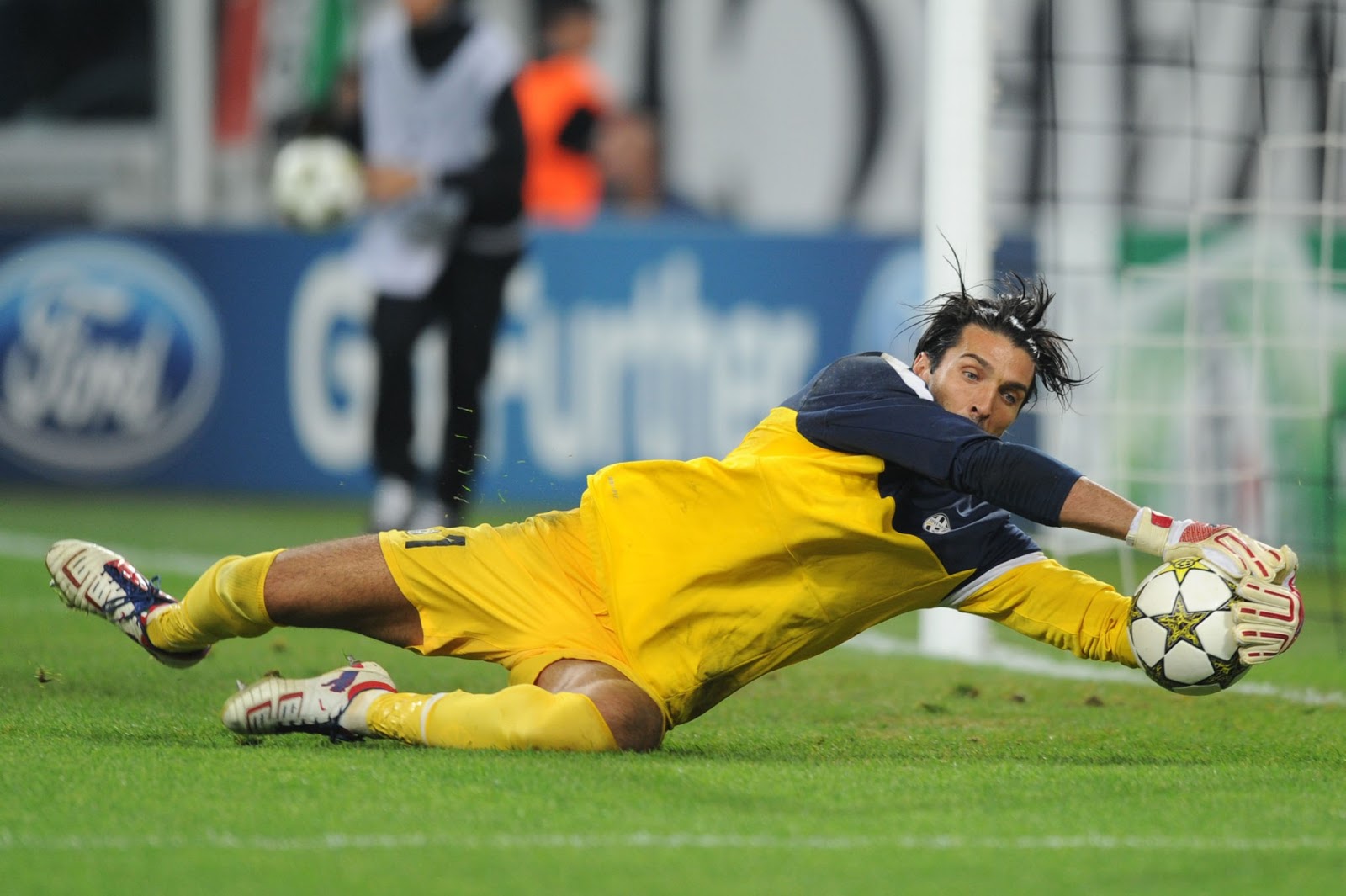 Gianluigi Buffon Italian Football Player 2013