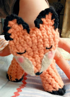 http://translate.googleusercontent.com/translate_c?depth=1&hl=es&rurl=translate.google.es&sl=en&tl=es&u=http://theunlearner.hubpages.com/hub/Crocheted-fox-finger-puppet-free-pattern&usg=ALkJrhhfYqJK6Ah8amw-BD-dzg_lOIdibQ