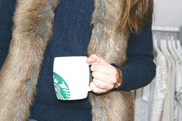 Katherine Penney Chic Blogger Weekend Life Photography Style Fashion Outfit Winter Autumn Gilet Fur Tea Startbucks 