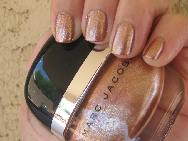 Marc Jacobs Beauty Hi-Shine Nail Lacquer in 112 Le Charm