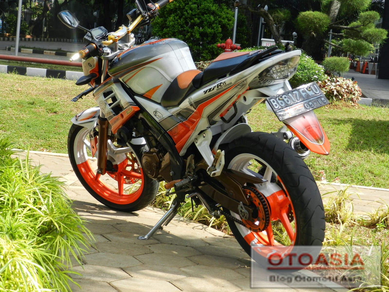 Modifikasi Vixion Inspirasi Logo YVCI OtoasiaNet Automotive