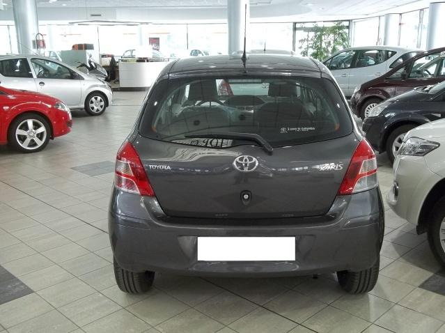 nuova toyota yaris