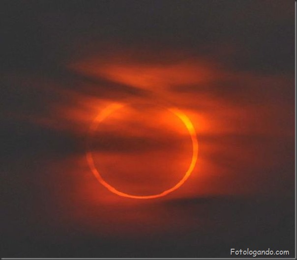 Um Eclipse Solar Surpreendente (2)