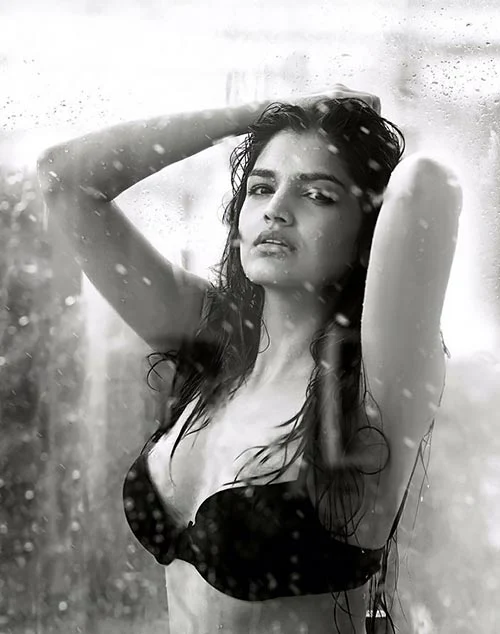 Tara Alisha Berry hot photos mastram actress