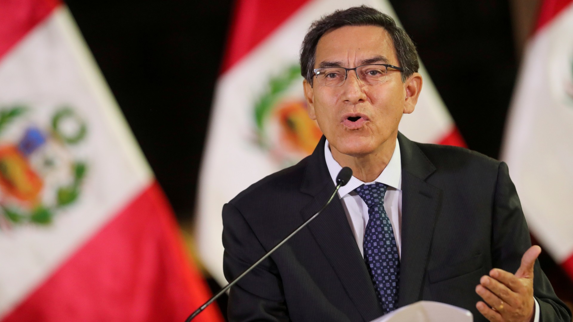 Martin Vizcarra destituido