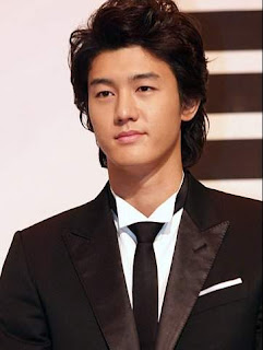 Lee Ki Woo Artis Korea yang beragama Islam