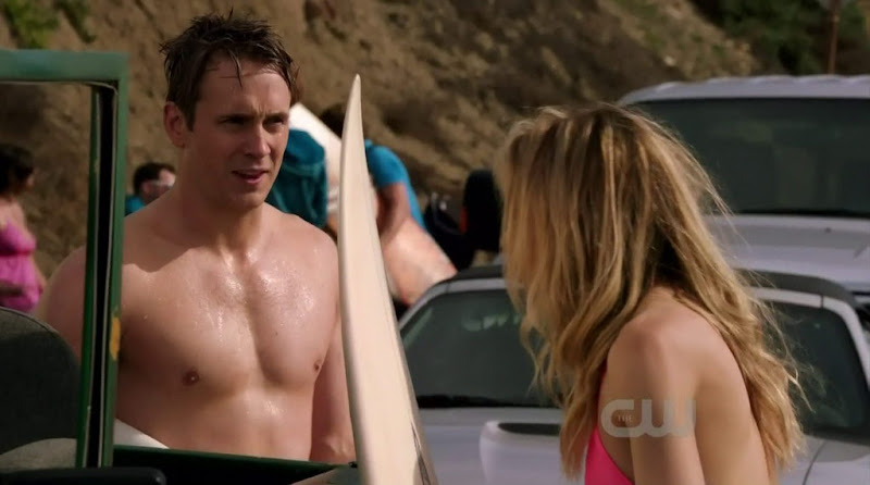 Robert Hoffman Shirtless in 90210 s4e21