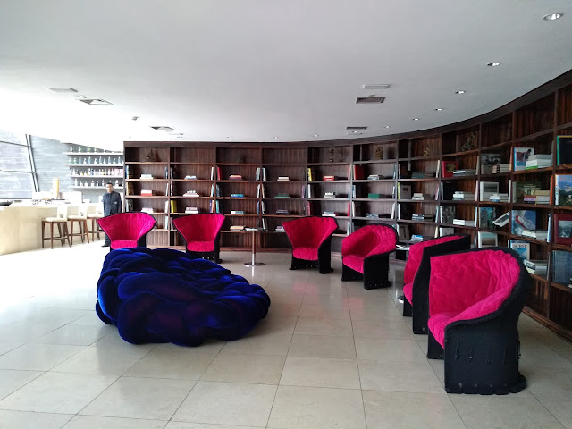 Biblioteca do Hotel Unique