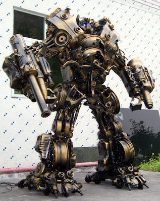 http://www.jadigitu.com/2012/11/kerennya-replika-robot-transformer-dari.html