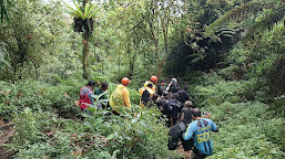   Pemedek Meninggal Dunia Di Gunung Abang