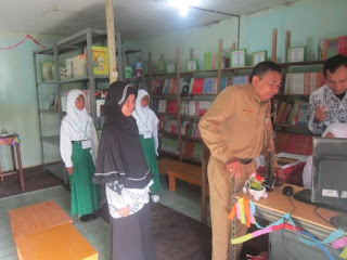 Peresmian Perpustakaan Madrasah Ibtidaiyah Al Raudlah Berbasis Teknologi