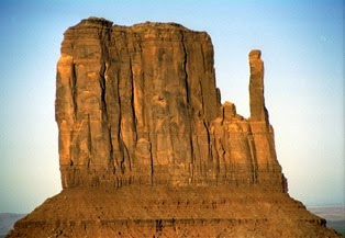 Monument-Valley06