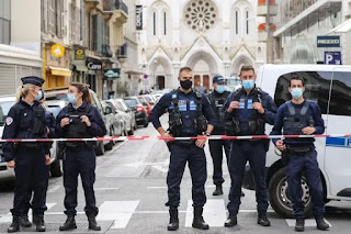 FRANCE,WOMAN BEHEADED,THREE DEAD,KNIFE ATTACK,France attack,France church attack,World news,latest news,breaking news,Frence attack Nice,Nice city attack,terrorist attack, terrorist attack in France,