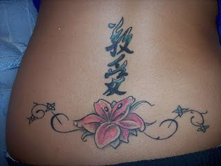 girls back tattoo