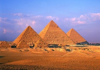 Limestone-great-pyramids-giza-eygpt(1)