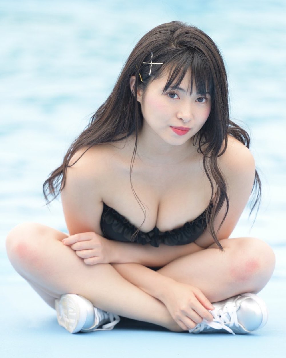 Nozomi Sato sexy Japanese gravure idol in cute black bikini top