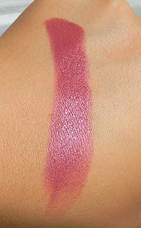 mac hot gossip swatch