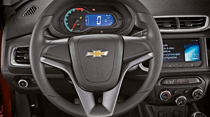 Chevrolet Onix é na Rumo Norte - Painel do velocímetro com iluminação LED e display digital: modernidade e beleza juntos.