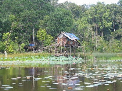 Seni Visual: Contoh-contoh gambar untuk soalan percubaan 