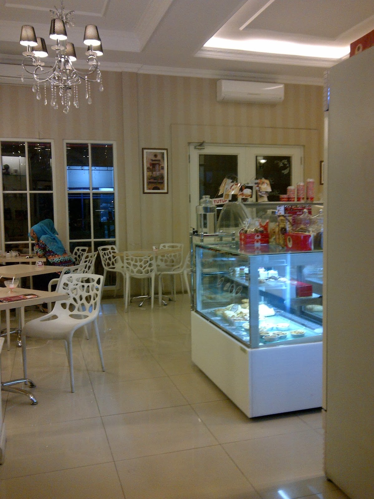 Kuliner at Artemy Italian Gelato Coffee Shop Yogyakarta 