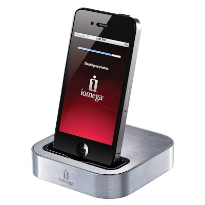Thumb: Iomega SuperHero Backup and Charger for iPhone Unveiled