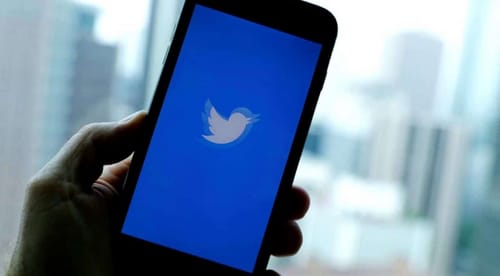 Twitter is testing an option to cancel after submitting the Tweet