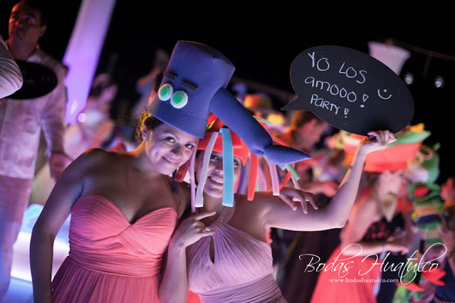 boda en playa, beach wedding, Oaxaca, México, Bodas Huatulco, Wedding Planner