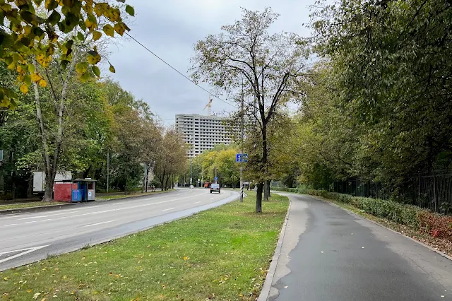 улица Металлургов, недостроенный жилой комплекс «Терлецкий парк», Терлецкий лесопарк