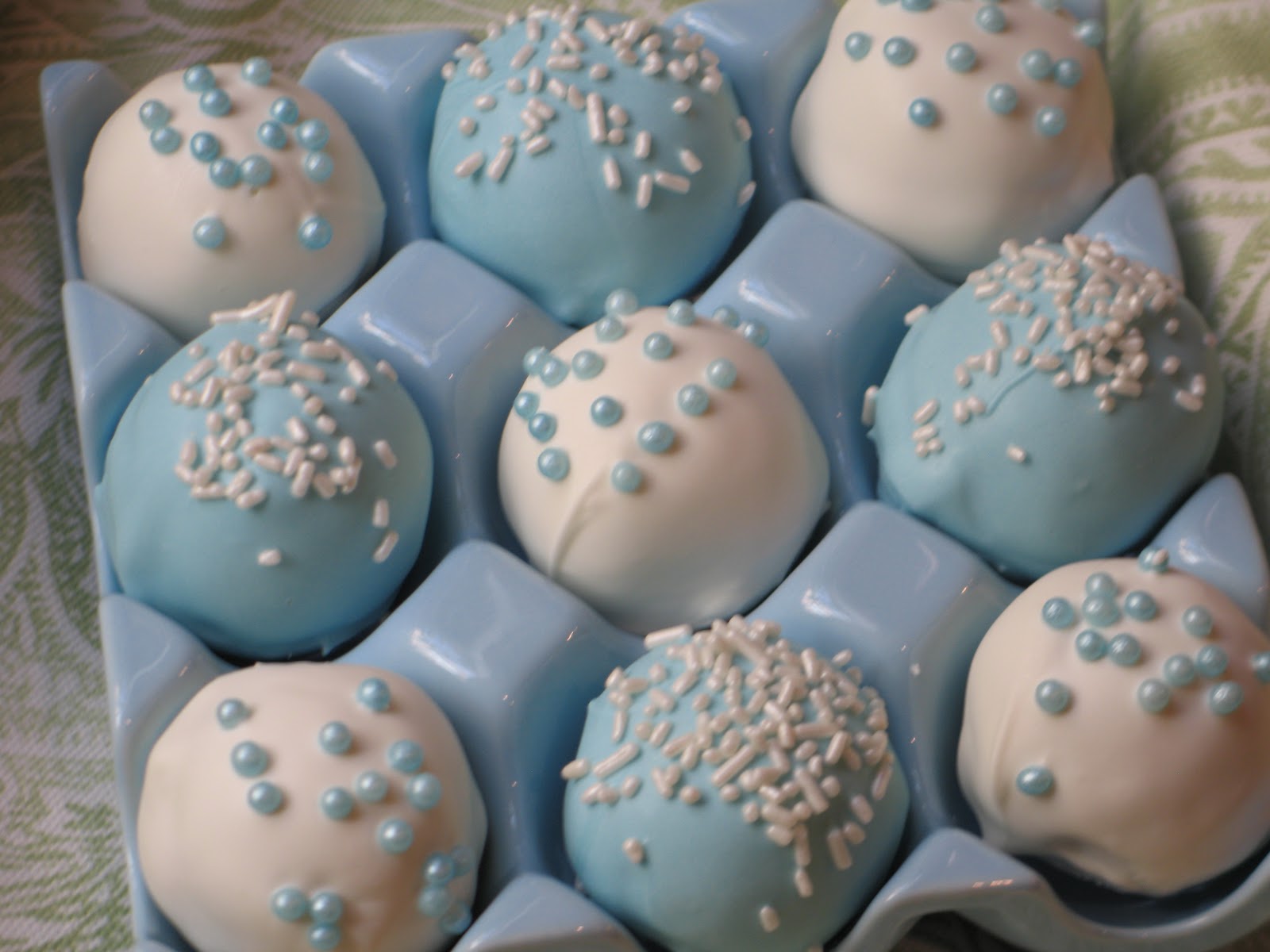 Cake Balls for Baby Shower.