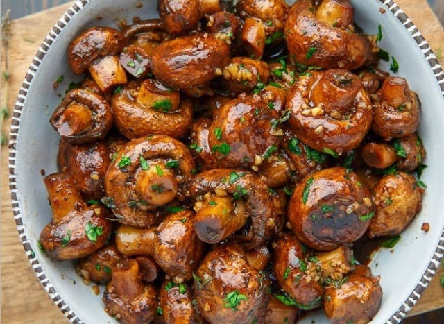 Buttery Garlic Mushrooms #sidedish #keto