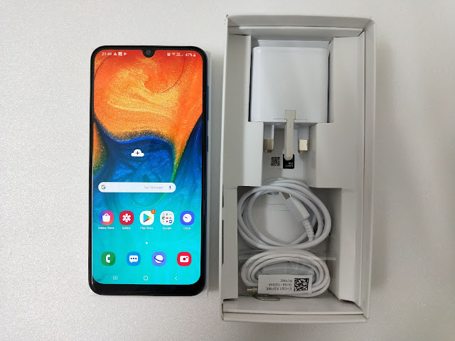 Samsung Galaxy A30