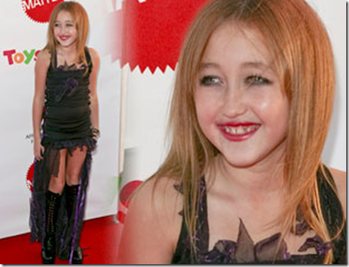 Noah Cyrus Halloween Costume