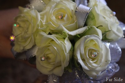 Prom wrist coorsage