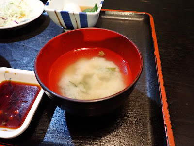 當你品嚐味噌湯時，你就可以看出一家餐廳的食物水準。