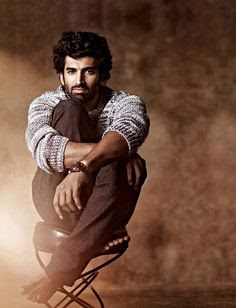 Aditya Roy Kapoor HD Wallpaper Free Download 