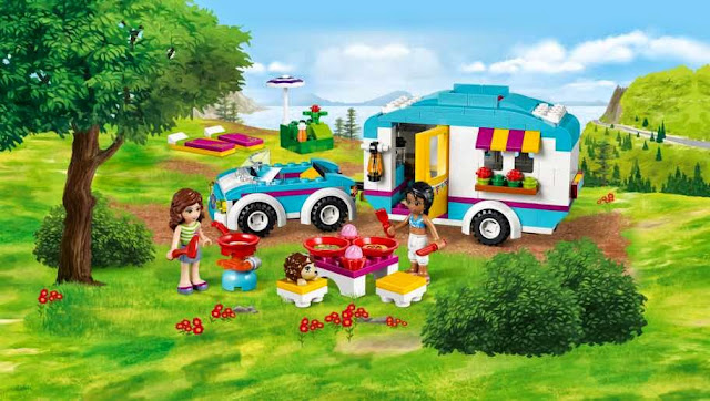 Лето, караван, отдых на природе с друзьями LEGO ®