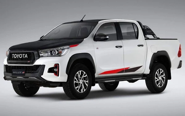 GR-S – A versão esportiva da Hilux chegava na linha 2019