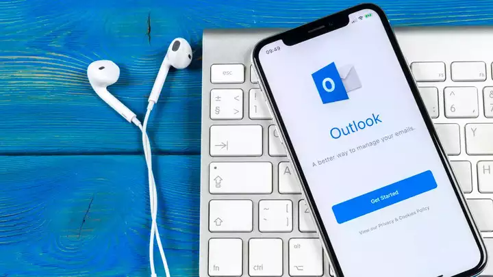 Effortlessly Schedule Your Emails in Outlook: A Step-by-Step Guide
