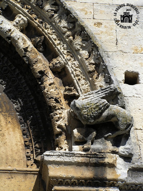 SAINT-PAUL-TROIS-CHATEAUX (26) - Cathédrale Notre-Dame (XIIe siècle)