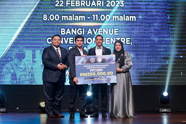 ANUGERAH PPOBM 2023 BERMATLAMAT MENGUMPUL DANA MEMBINA RUMAH PENERBITAN BRAILLE DAN MERAIKAN KECEMERLANGAN OKU PENGLIHATAN