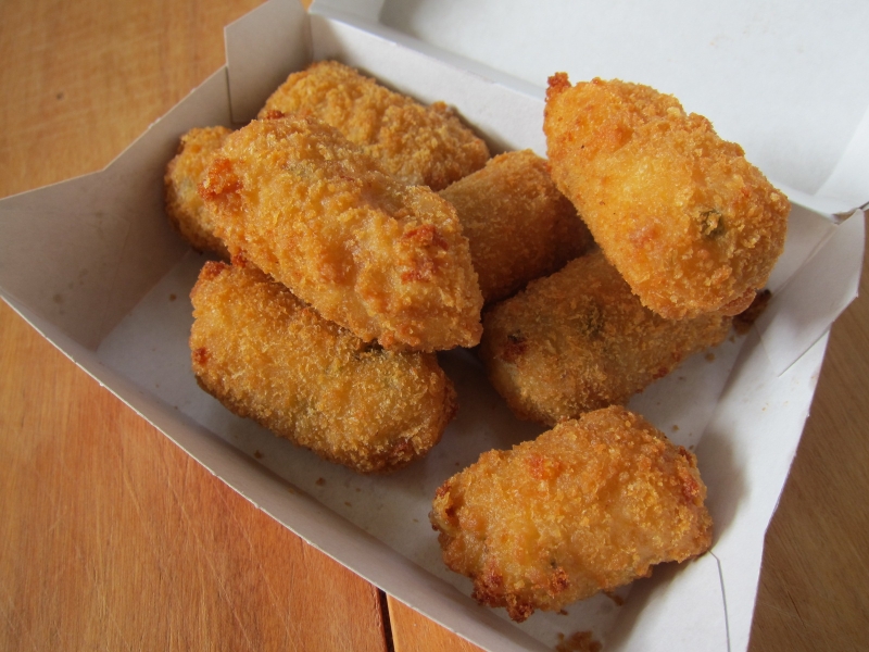 Review: Burger King - Loaded Tater Tots | Brand Eating