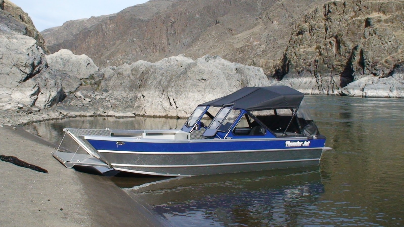 Thunderjet Boats: April 2012